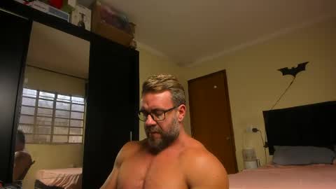 chris online show from 04.01.26