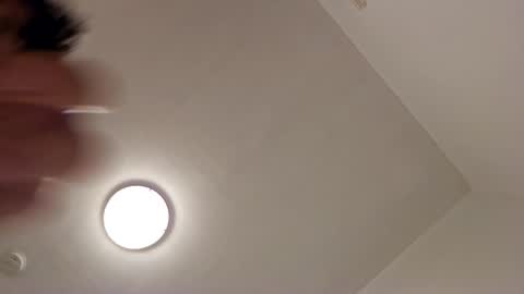 Snapshot of sexyguylovesasians chatting on 11.30.25 sexyguylovesasians online show from 11.30.25