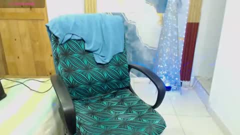 Snapshot of sexyhanny4u chatting on 08.10.26 sexyhanny4u online show from 08.10.26