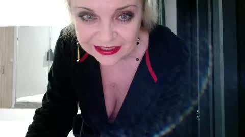 Jenny online show from 03.26.26