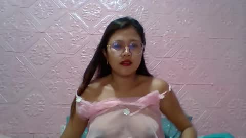 Snapshot of sexyjessa20 chatting on 11.23.25 sexyjessa20 online show from 11.23.25