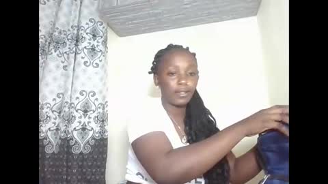 JOAN online show from 01.15.26