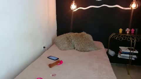 Snapshot of sexykata_of chatting on 12.20.24 Kata sexy online show from 12.20.24