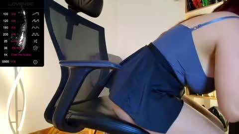 Snapshot of sexykata_s chatting on 04.07.26 katalina larson online show from 04.07.26