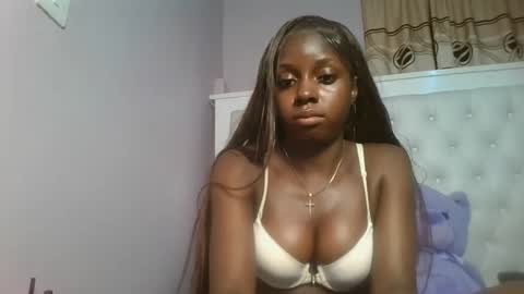 Snapshot of sexykitten200 chatting on 02.25.26 SexyKitty online show from 02.25.26