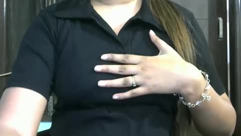 sexy lavanya online show from 12.19.24