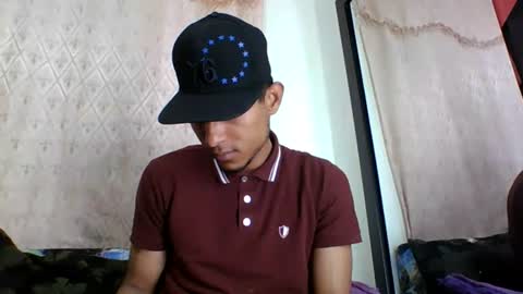 Snapshot of sexyleon69 chatting on 06.16.26 Sexy leon online show from 06.16.26
