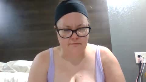 Snapshot of sexylil_bbw chatting on 03.26.26 sexylil_bbw online show from 03.26.26