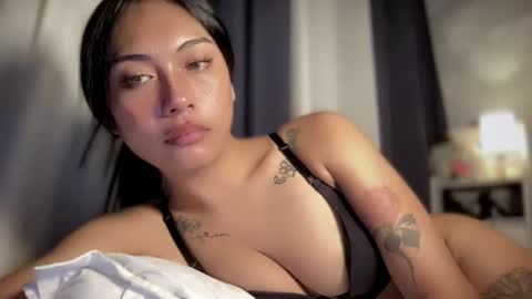 maxine online show from 02.25.26