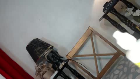 Snapshot of sexylusty2258 chatting on 12.25.24 Queen Sofia online show from 12.25.24