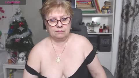sexylynette4u online show from 01.06.26