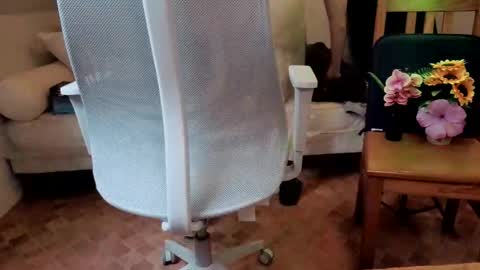 Vincent Vega online show from 05.14.26