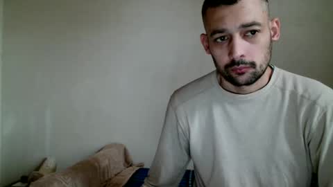 Snapshot of sexymannr1 chatting on 12.27.24 Sexymannr1 online show from 12.27.24
