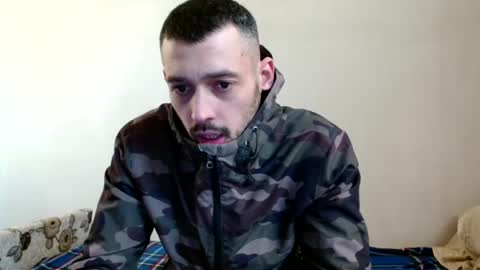 Snapshot of sexymannr1 chatting on 12.30.24 Sexymannr1 online show from 12.30.24