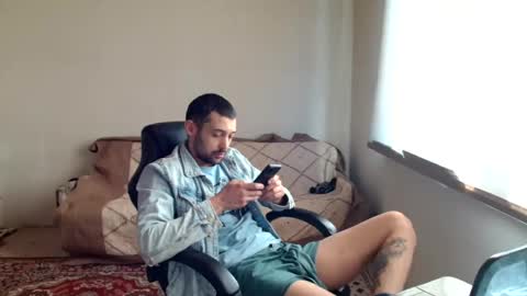 Snapshot of sexymannr1 chatting on 02.19.25 Sexymannr1 online show from 02.19.25