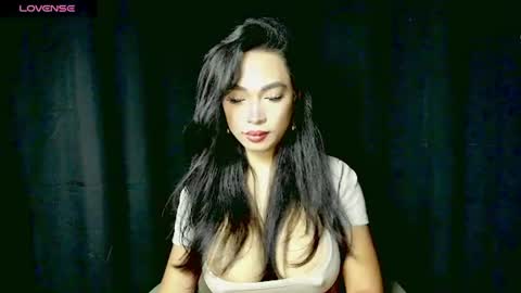 Snapshot of sexymariafoxx chatting on 06.11.26 MariaFoxx online show from 06.11.26