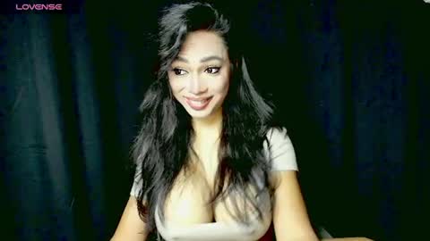 Snapshot of sexymariafoxx chatting on 06.24.26 MariaFoxx online show from 06.24.26