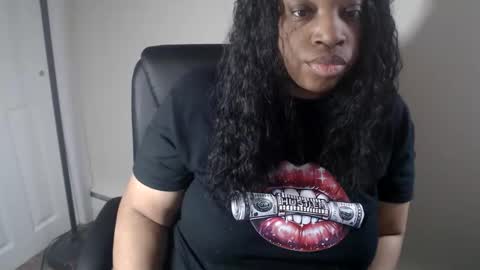 SexyMona online show from 02.15.26