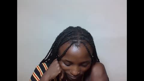 Snapshot of sexyneedle22 chatting on 10.31.25 VIVIAN online show from 10.31.25