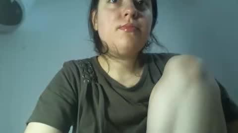 Snapshot of sexynyu18 chatting on 11.24.25 Alex online show from 11.24.25