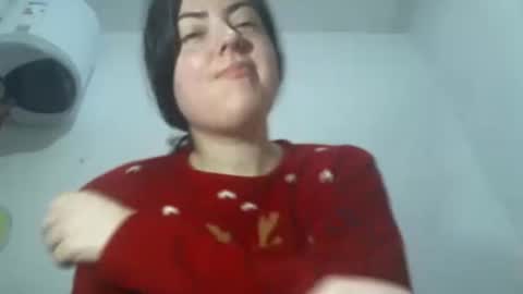 Snapshot of sexynyu18 chatting on 11.28.25 Alex online show from 11.28.25