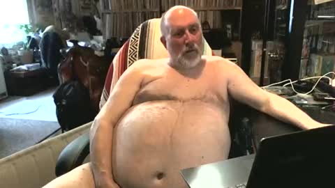 Grizz Lee Bear online show from 02.07.25