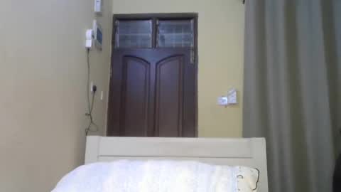 Lee online show from 03.03.25