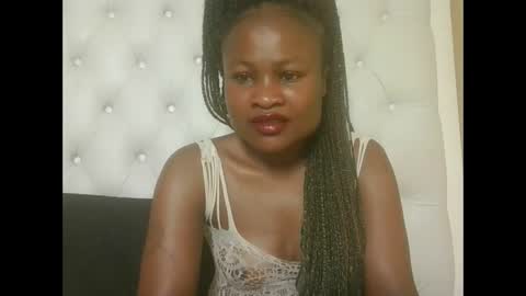 queenivy online show from 09.21.25