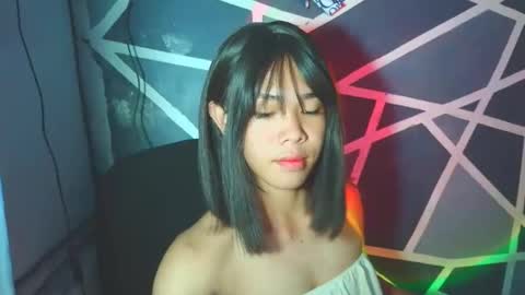 Rafaela3 online show from 04.25.26