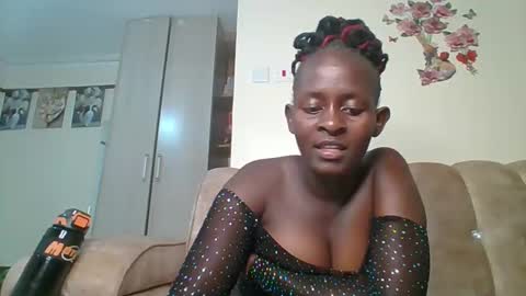 sexyreddebony online show from 01.01.25
