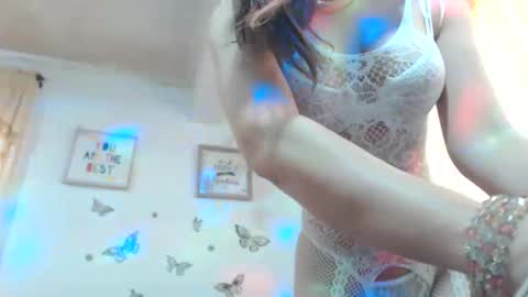 Venus Independent Model online show from 01.15.25