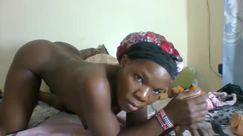 SARAH online show from 12.22.24