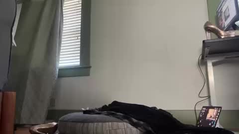 Snapshot of sexysashacd chatting on 10.10.25 sexysashacd online show from 10.10.25