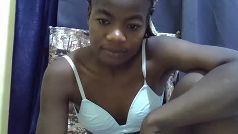 Snapshot of sexyshaz22 chatting on 02.02.26 sexyshaz22 online show from 02.02.26