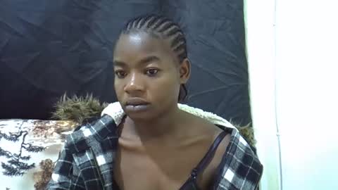 Snapshot of sexyshaz22 chatting on 02.17.26 sexyshaz22 online show from 02.17.26