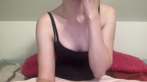 Snapshot of sexyskylar2016 chatting on 07.15.26 Sexy Skylar online show from 07.15.26