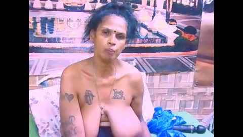 sexyva4u2luv online show from 09.12.25