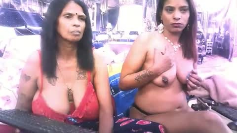 sexyva4u2luv online show from 12.18.25