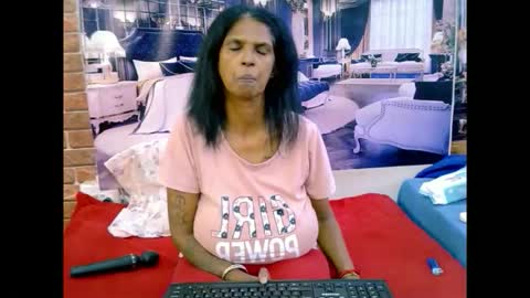 Snapshot of sexyva4u2luv chatting on 03.14.26 sexyva4u2luv online show from 03.14.26