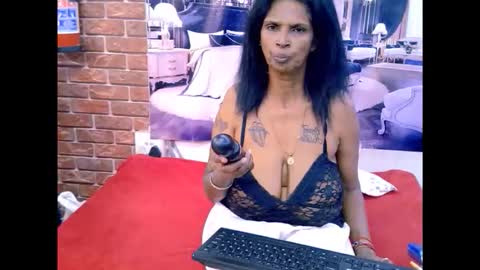 Snapshot of sexyva4u2luv chatting on 03.19.26 sexyva4u2luv online show from 03.19.26