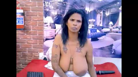 Snapshot of sexyva4u2luv chatting on 03.25.26 sexyva4u2luv online show from 03.25.26