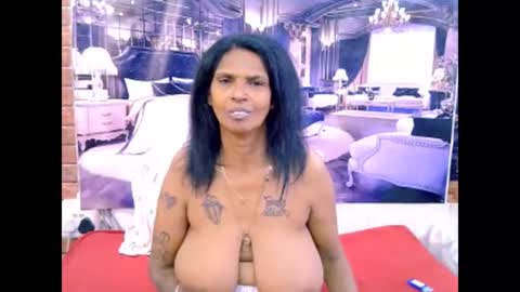 Snapshot of sexyva4u2luv chatting on 04.09.26 sexyva4u2luv online show from 04.09.26