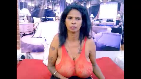 Snapshot of sexyva4u2luv chatting on 04.09.26 sexyva4u2luv online show from 04.09.26
