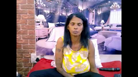 Snapshot of sexyva4u2luv chatting on 05.28.26 sexyva4u2luv online show from 05.28.26