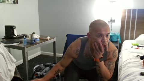 LickMeWhereIpEe online show from 02.09.25