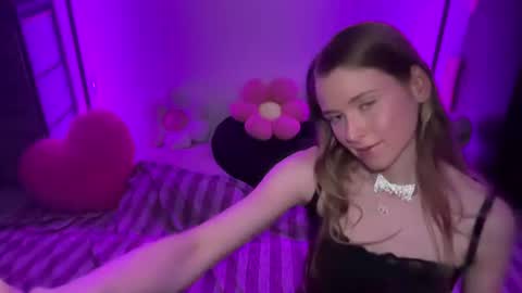 shadebabe online show from 06.18.26