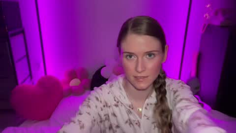 shadebabe online show from 07.30.26