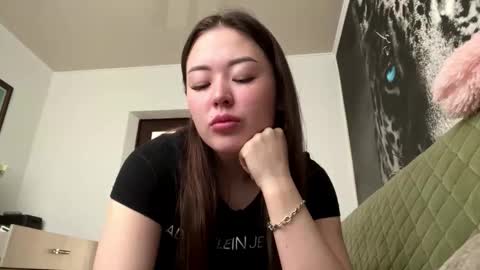 Hana online show from 12.21.25