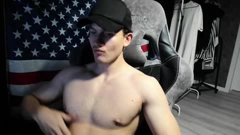 Snapshot of shameless_di chatting on 01.10.26 shameless di online show from 01.10.26