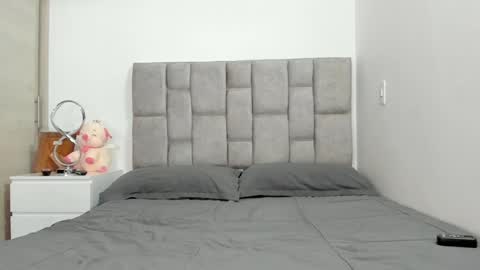 Snapshot of shana_rymer_ chatting on 01.22.25 Ig gaby mesa19 online show from 01.22.25